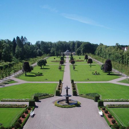 Ericsbergs Slott Hotel Katrineholm Exterior photo